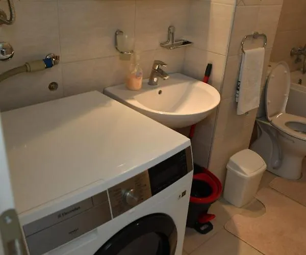 Dobi Wing Διαμέρισμα *